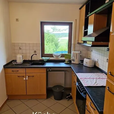 Edgar Und 300 Qm Garten Trier Mosel Eifel Appartement