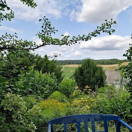 Edgar Und 300 Qm Garten Trier Mosel Eifel * Mertesdorf