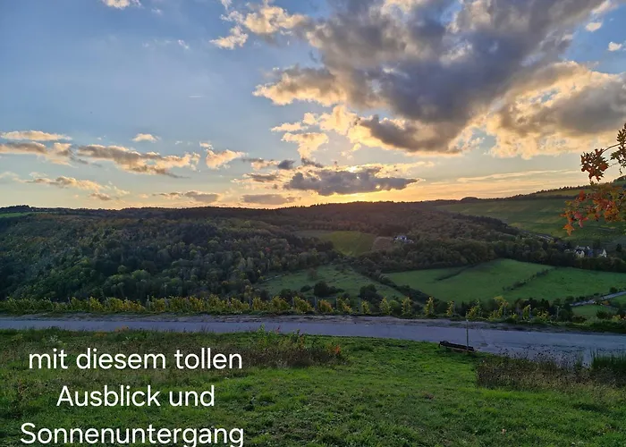 Edgar Und 300 Qm Garten Trier Mosel Eifel *